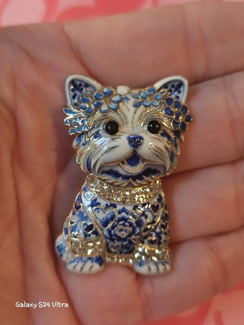 Yorkie Dog Yorkshire Terrier Tiny Brooch NEW
